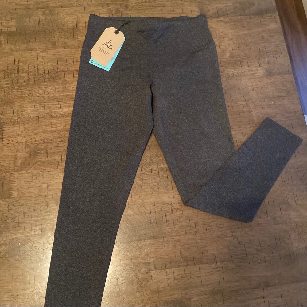 NWT Prana Pillar 7/8 Leggings in Heather Charcoal